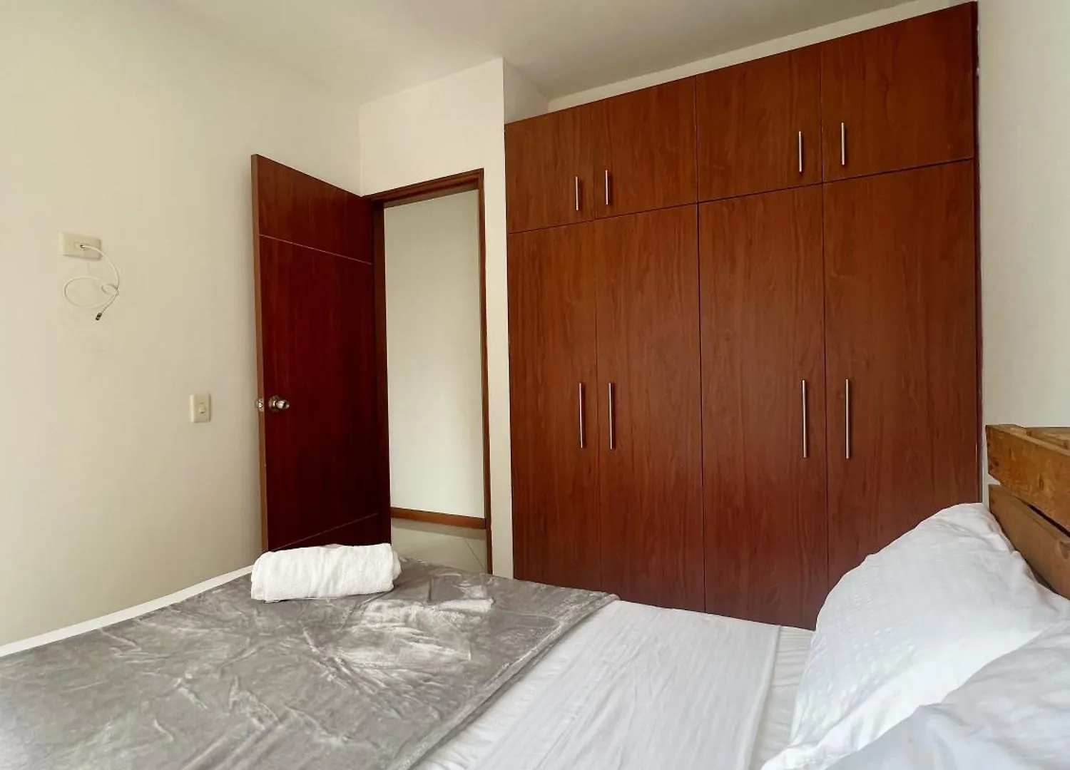 Apto Terra Amplio Y Centrico Daire Medellín