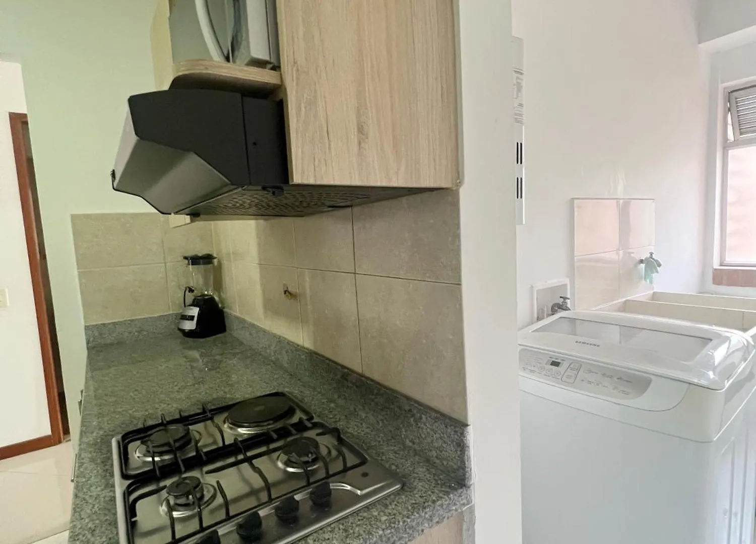 Apartamento Apto Terra Amplio Y Centrico Medellín 0*,